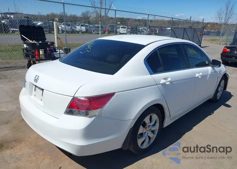 2009 Honda Accord 2.4 Ex-L z USA, uszkodzony, nr VIN 1HGCP26819A142108